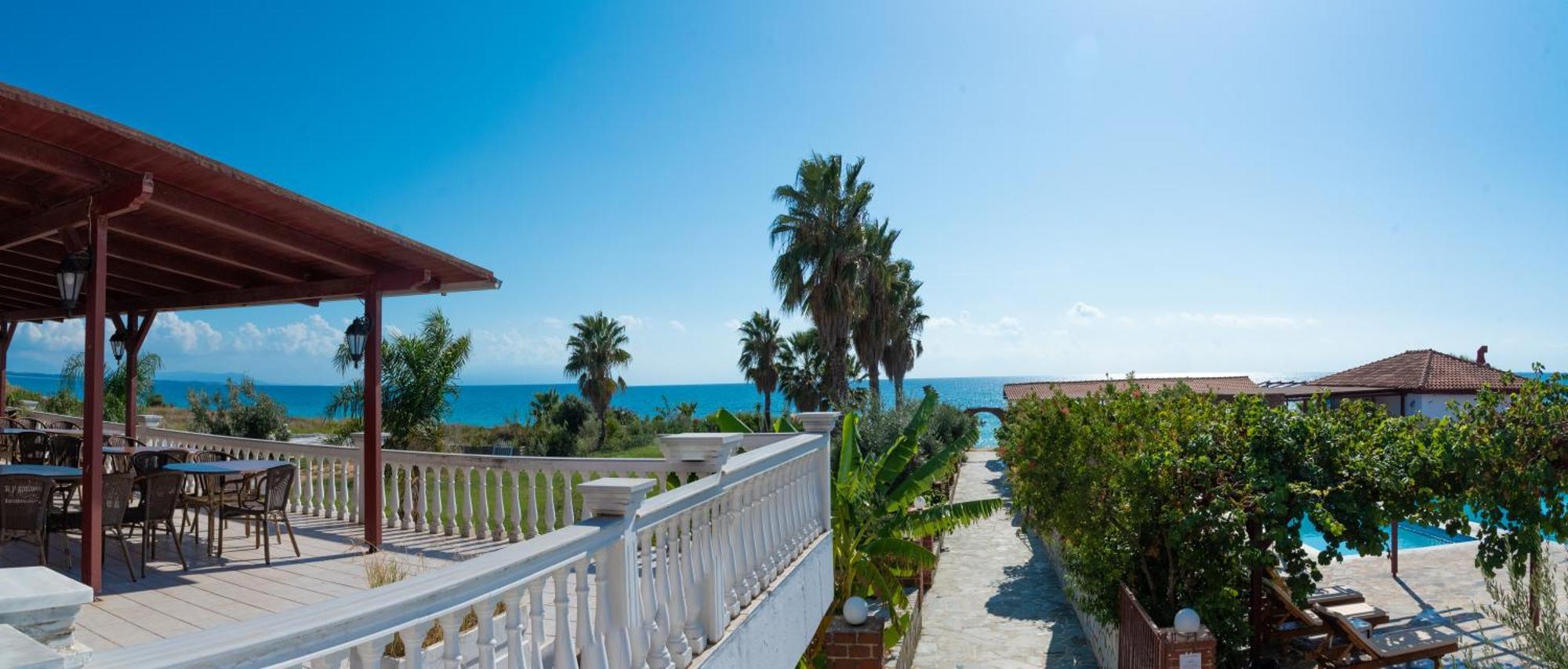 Poseidon Beach Hotel Кастросикия Экстерьер фото
