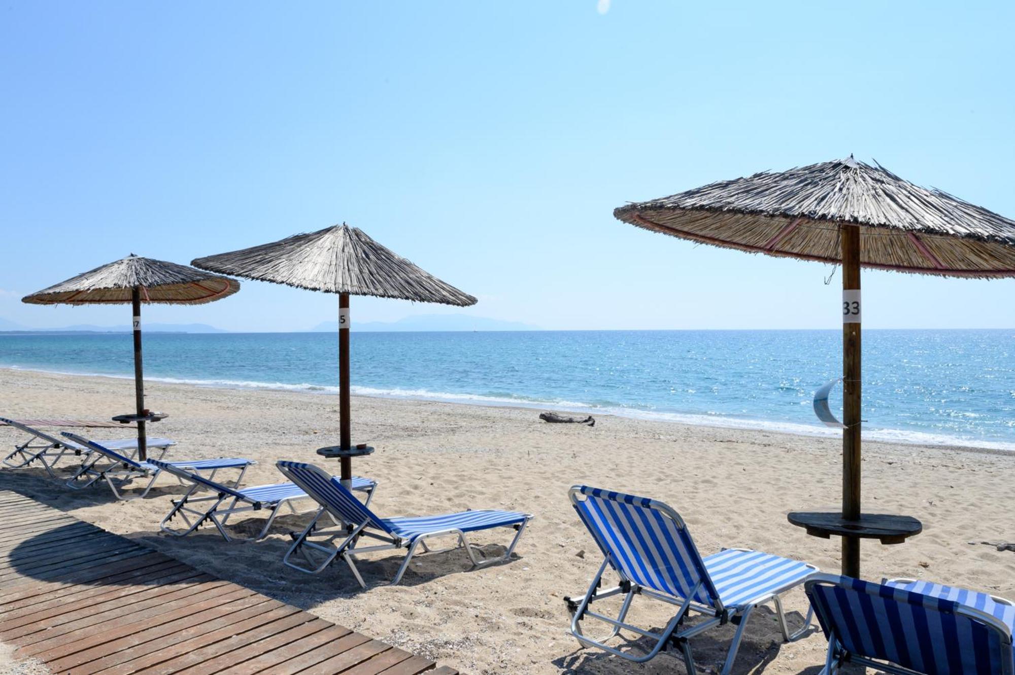 Poseidon Beach Hotel Кастросикия Экстерьер фото