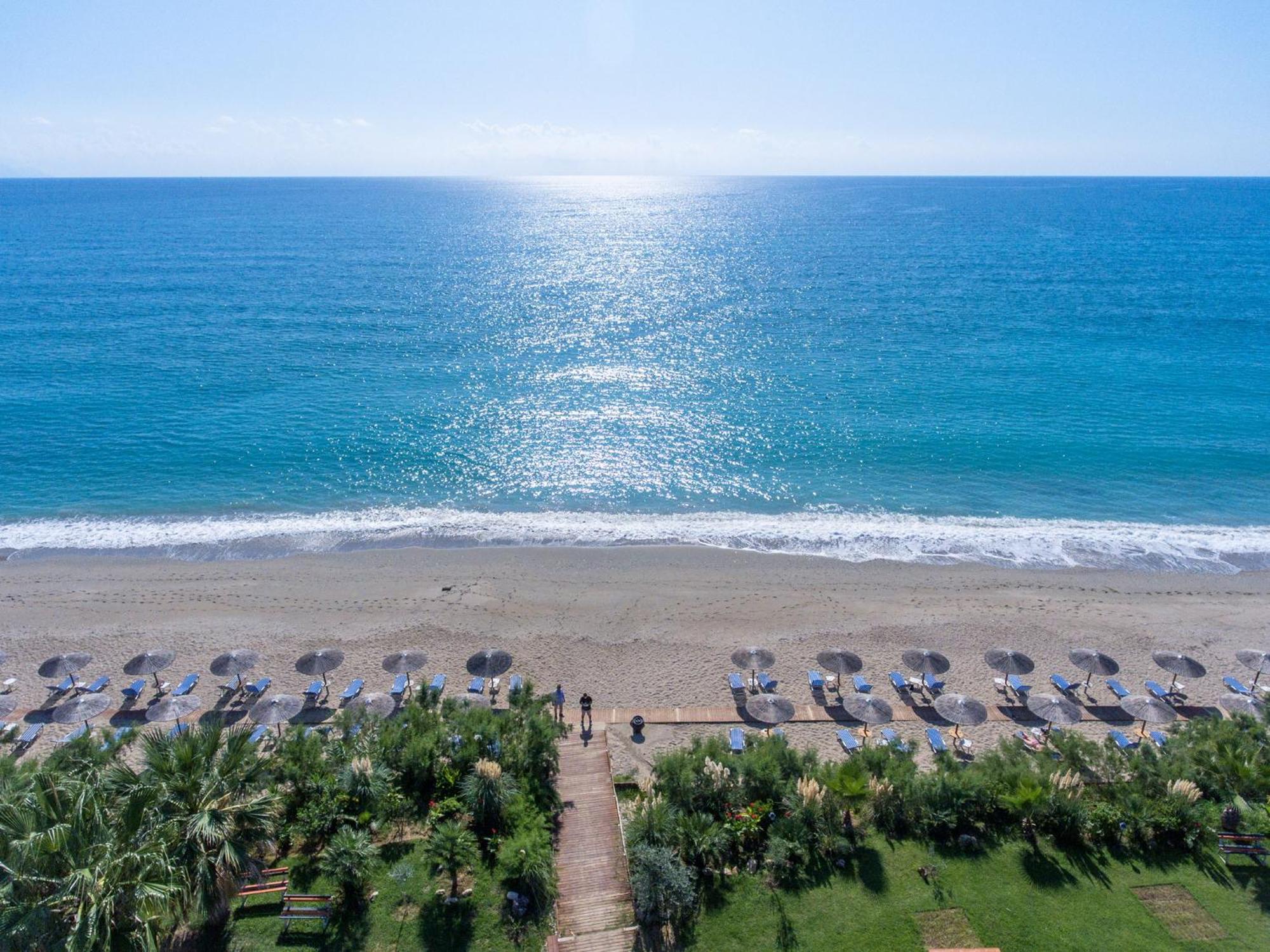 Poseidon Beach Hotel Кастросикия Экстерьер фото